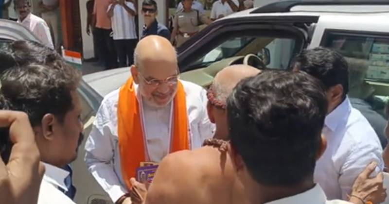 மதுரை மீனாட்சியம்மன் கோயிலில் மத்திய உள்துறை அமைச்சர் அமித்ஷா சுவாமி தரிசனம்!