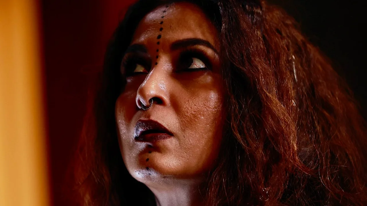 ரம்யா கிருஷ்ணனின் பர்ஸ்ட் லுக் இணையத்தில் வைரல்!