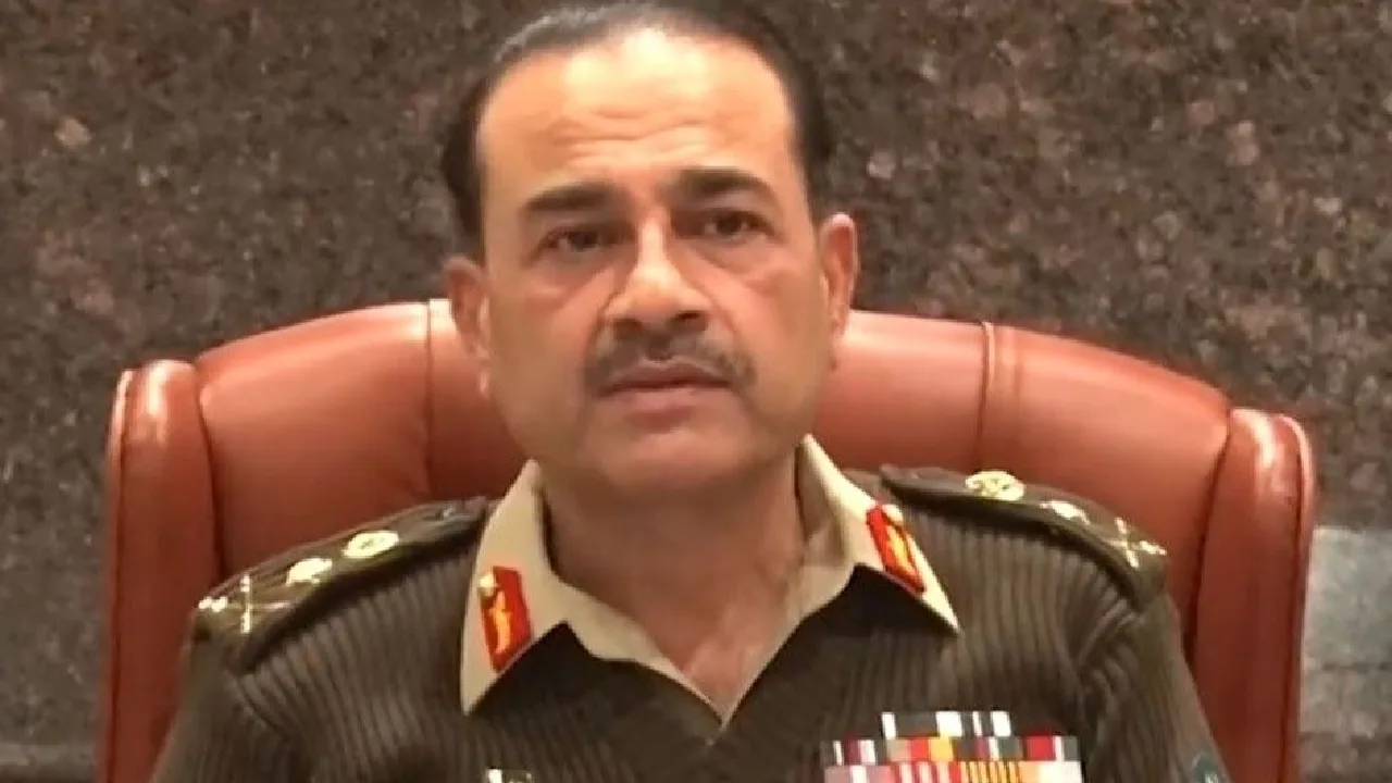 அசிம் முனீரின் கைப்பாவையாக செயல்படும் பாகிஸ்தான் அரசு!