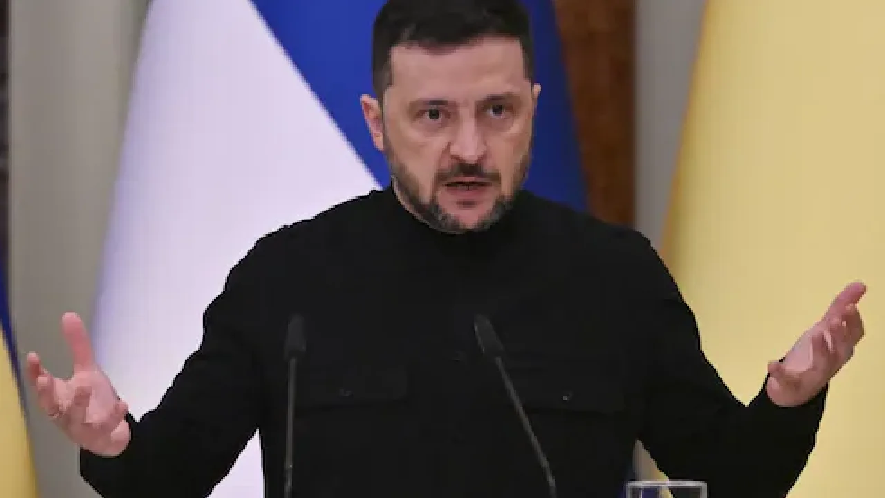 அமெரிக்காவின் அமைதி திட்டத்தை நிராகரித்தார் உக்ரைன் அதிபர் ஜெலன்ஸ்கி!