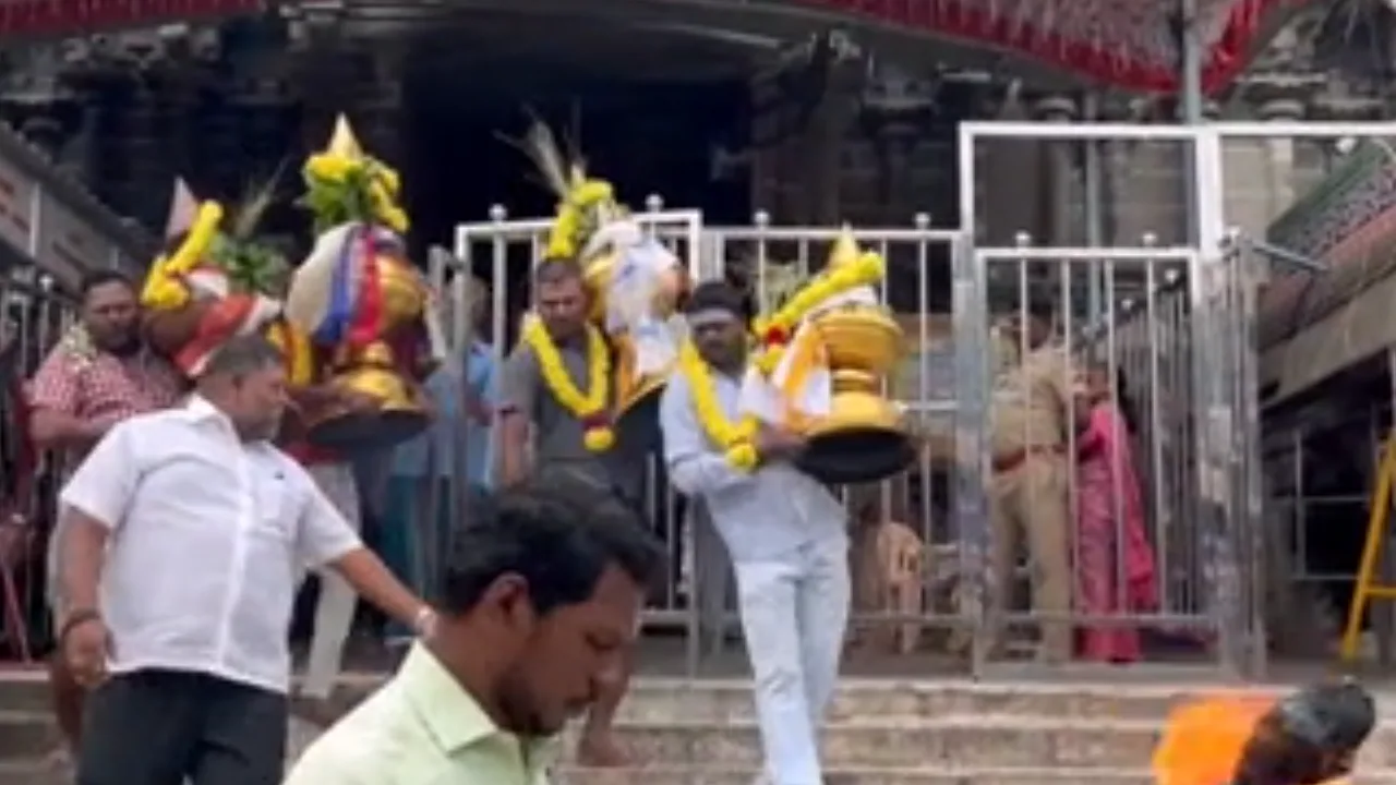 திருவண்ணாமலை : பஞ்ச மூர்த்திகள் மரதேருக்கு கலசங்கள் பொருத்தும் பணி நிறைவு!