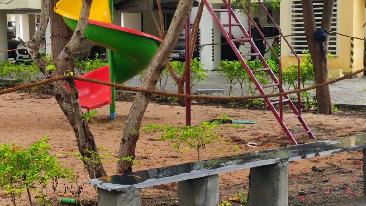 செங்கல்பட்டு : பூங்காவில் மின்சாரம் தாக்கி 2 வயது சிறுமி படுகாயம்!