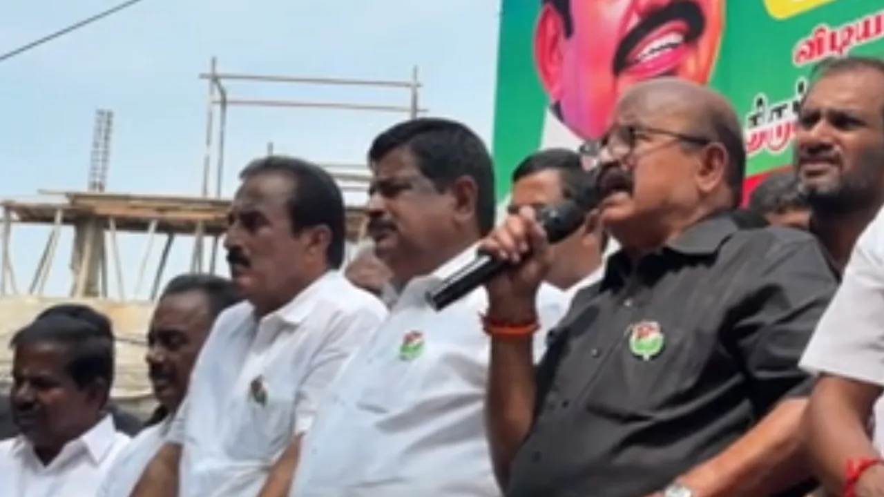 திருப்பூர்  மாநகராட்சி நிர்வாகத்தை கண்டித்து அதிமுக, பாஜக ஆர்ப்பாட்டம்!