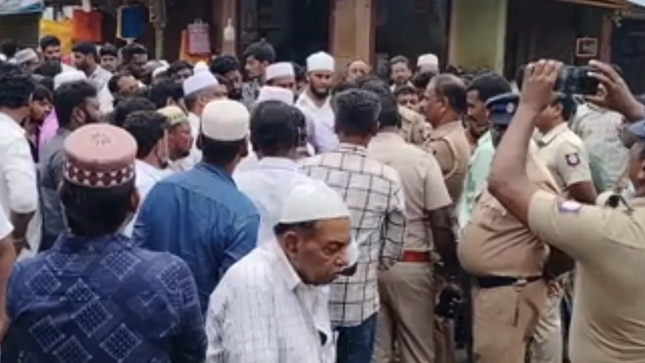 சிவகங்கை : தொடர் கொலை, கொள்ளை சம்பவம் – இஸ்லாமியர்கள் சாலை மறியல்!