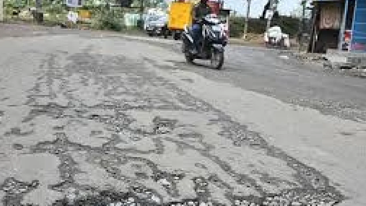 தாம்பரம் – முடிச்சூர் பிரதான சாலையின் அவல நிலை!