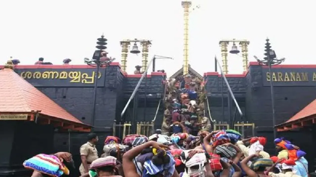 ஐயப்ப பக்தர்களுடன் சேர்ந்து சரண கோஷம் எழுப்பிய நடத்துநர்!