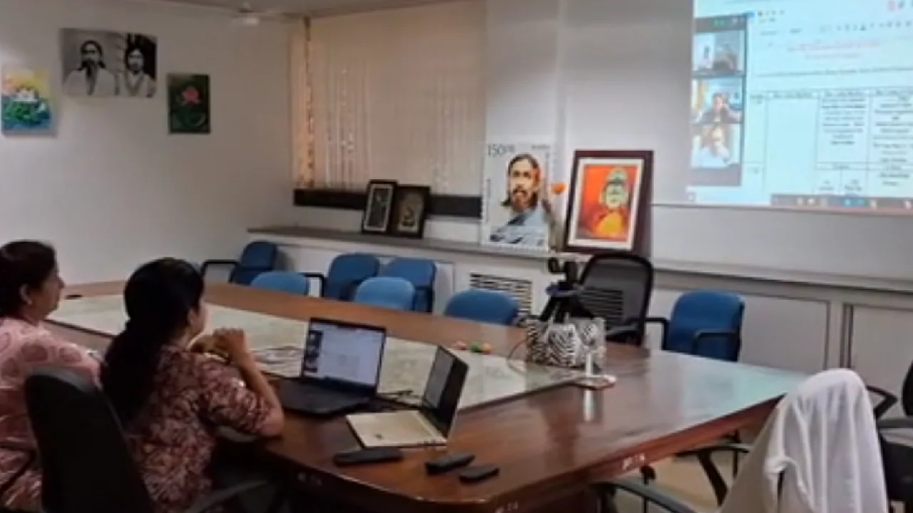 ஆரோவில் இலக்கிய விழா தொடர்பாக நடைபெற்ற உயர்மட்ட நிர்வாக குழு கூட்டம்!