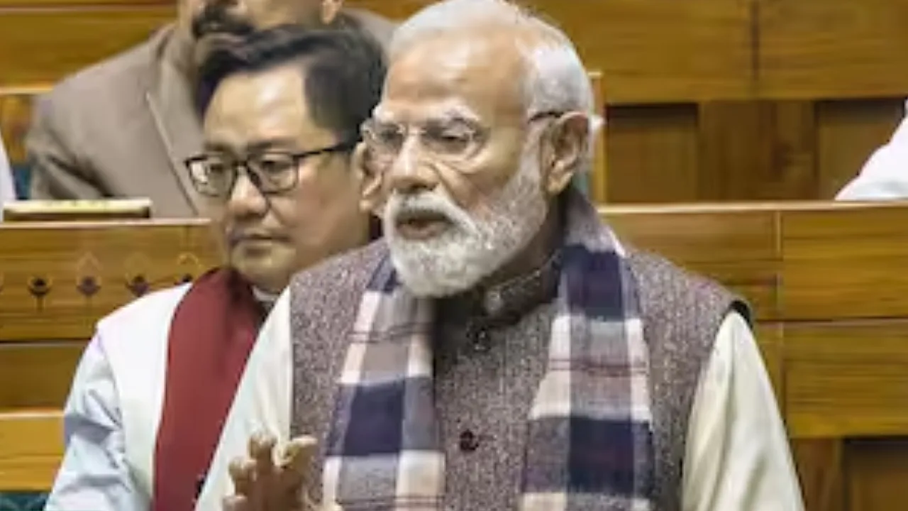 பிரிட்டிஷ்-க்கு பதிலடி கொடுக்க வந்ததே வந்தே மாதரம் பாடல் – பிரதமர் மோடி