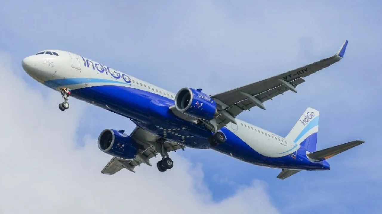 விமான சேவை படிப்படியாக மீட்டெடுக்கப்பட்டு  வருகிறது –  இண்டிகோ