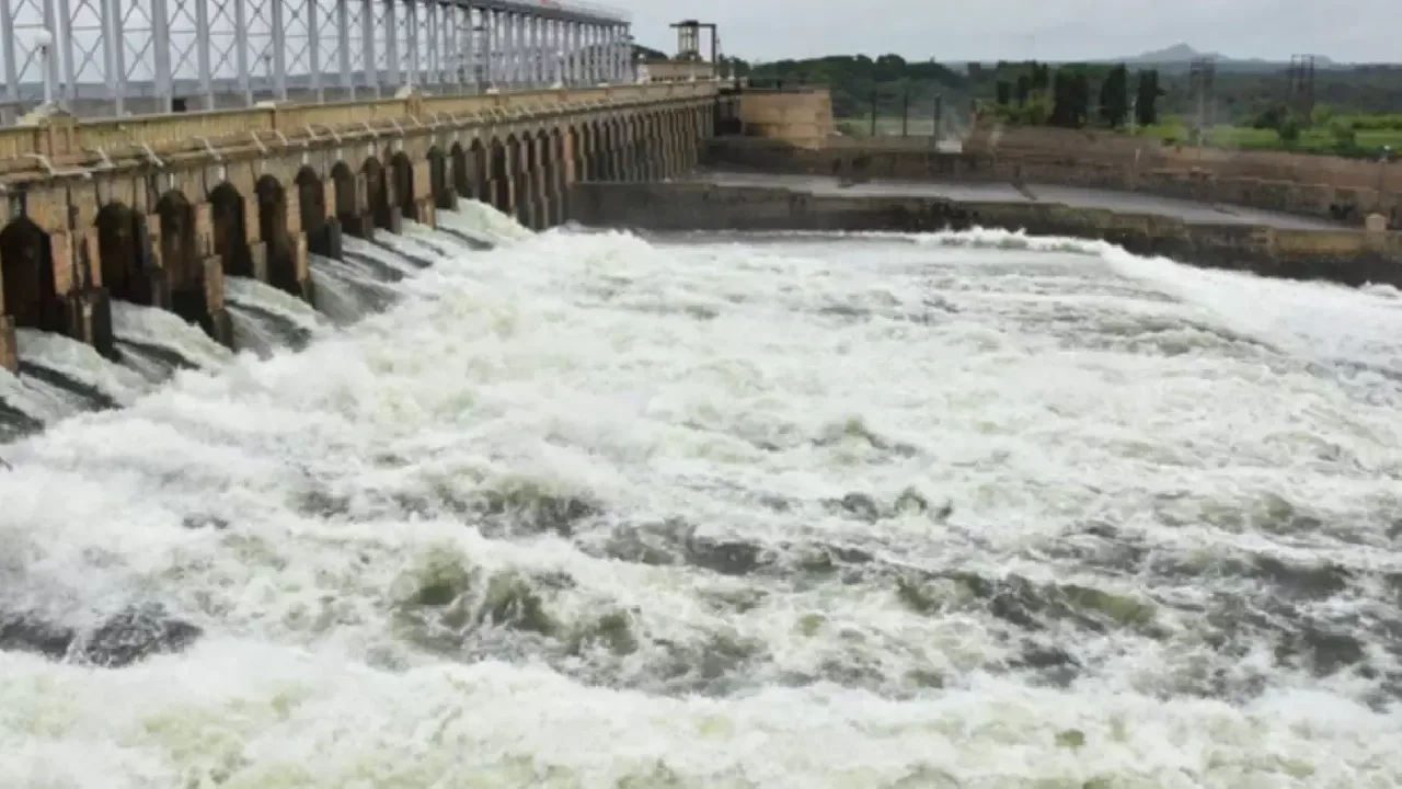 தமிழகத்துக்கு 7.35 TMC நீரை திறக்க ஆணை – காவிரி நீர் மேலாண்மை ஆணையம்!