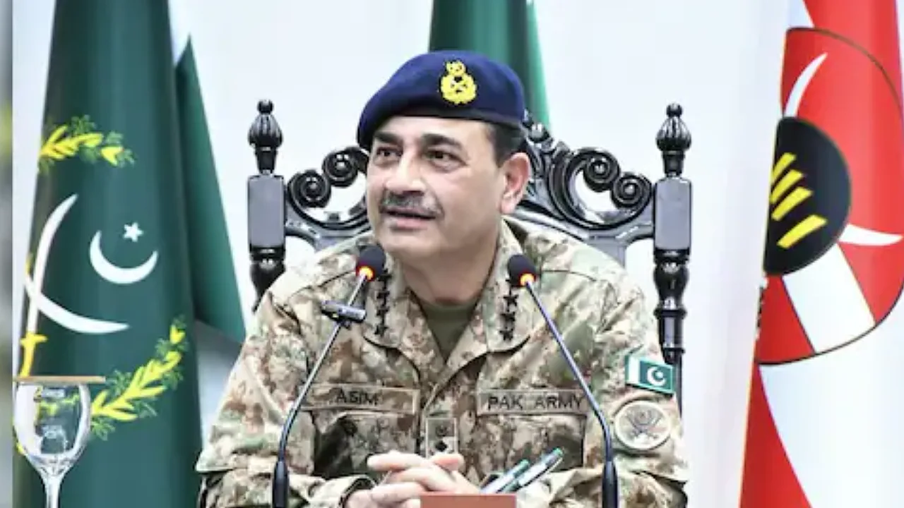 ஜிகாதி அசிம் முனீரின் சீண்டல் : இந்தியாவிற்கு எதிராக மீண்டும் விஷமப் பேச்சு!