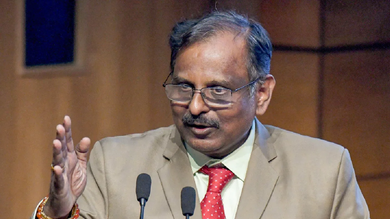 ககன்யான் திட்டத்திற்காக இதுவரை 8,000 பரிசோதனைகள் செய்யப்பட்டுள்ளன – இஸ்ரோ தலைவர் நாராயணன்