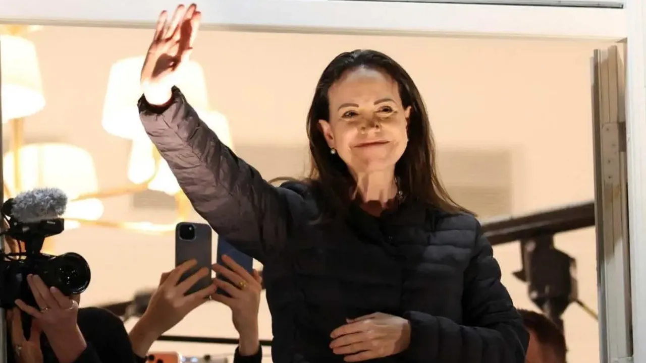 நார்வே : 11 மாதங்களுக்கு பின் பொது நிகழ்வில் பங்கேற்ற மச்சோடா!