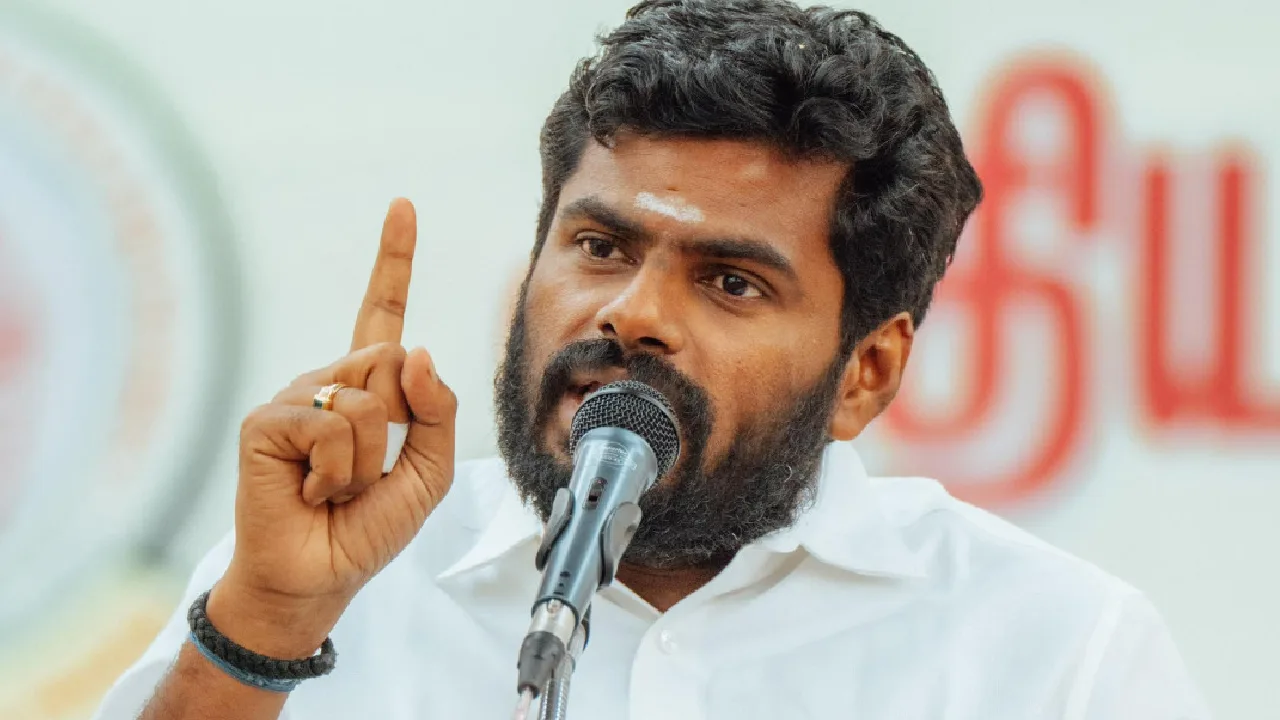 திமுக ஆட்சியில், ஊழலும், மோசடியும் நடைபெறாத துறையே இல்லை – அண்ணாமலை குற்றச்சாட்டு!