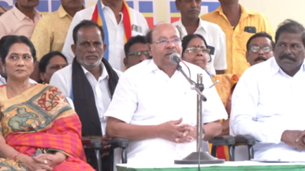 சாதிவாரி கணக்கெடுப்பை நடத்த தமிழக அரசு தயங்குவது ஏன்? – ராமதாஸ் கேள்வி!