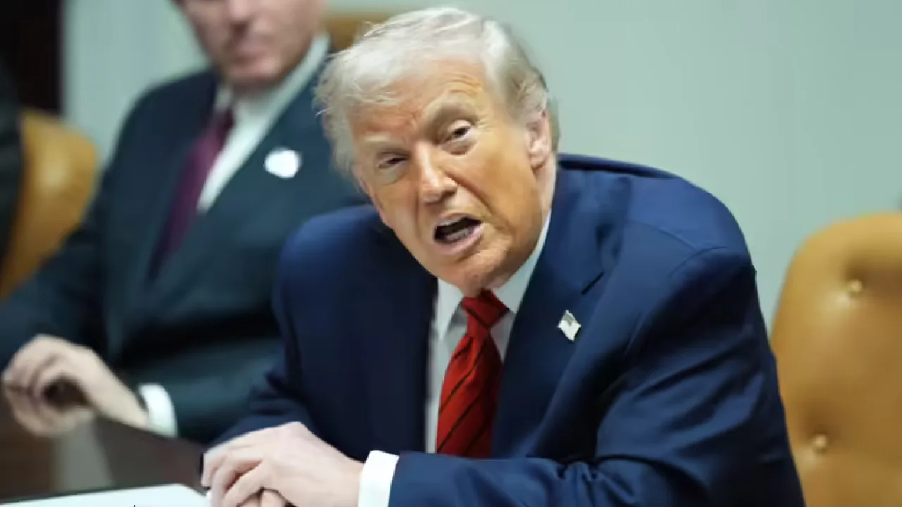 இந்திய பொருட்கள் மீதான வரியை ரத்து செய்ய வலியுறுத்தி அமெரிக்க நாடாளுமன்றத்தில் தீர்மானம்!