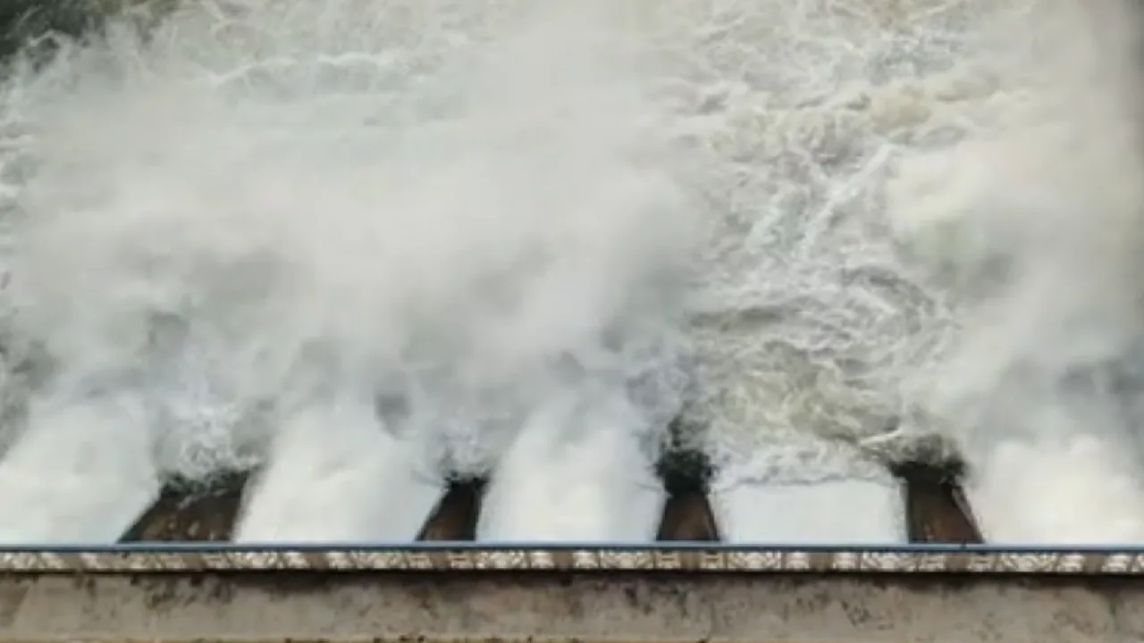 பாசன வசதிக்காக வைகை ஆற்றில் கூடுதல் நீர் திறப்பு!