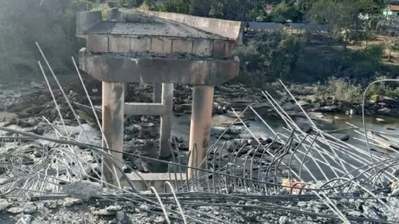 போரில் கம்போடியா வெற்றி பெற வேண்டி மாந்திரீக பூஜை!