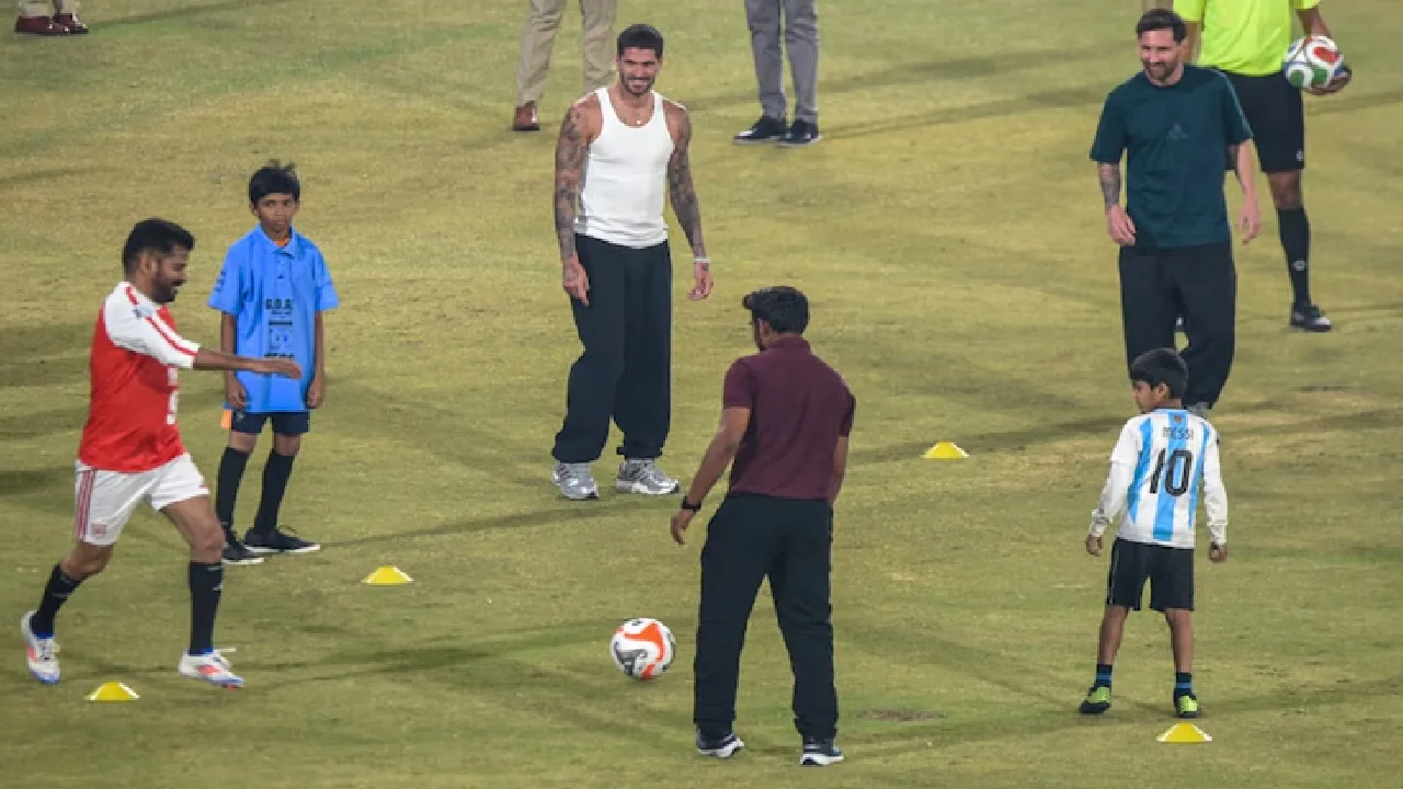 அரிய வாய்ப்பை தெலங்கானா முதலமைச்சர் ரேவந்த் ரெட்டி சொதப்பிவிட்டார் –  கிரண் ரிஜிஜு கிண்டல்