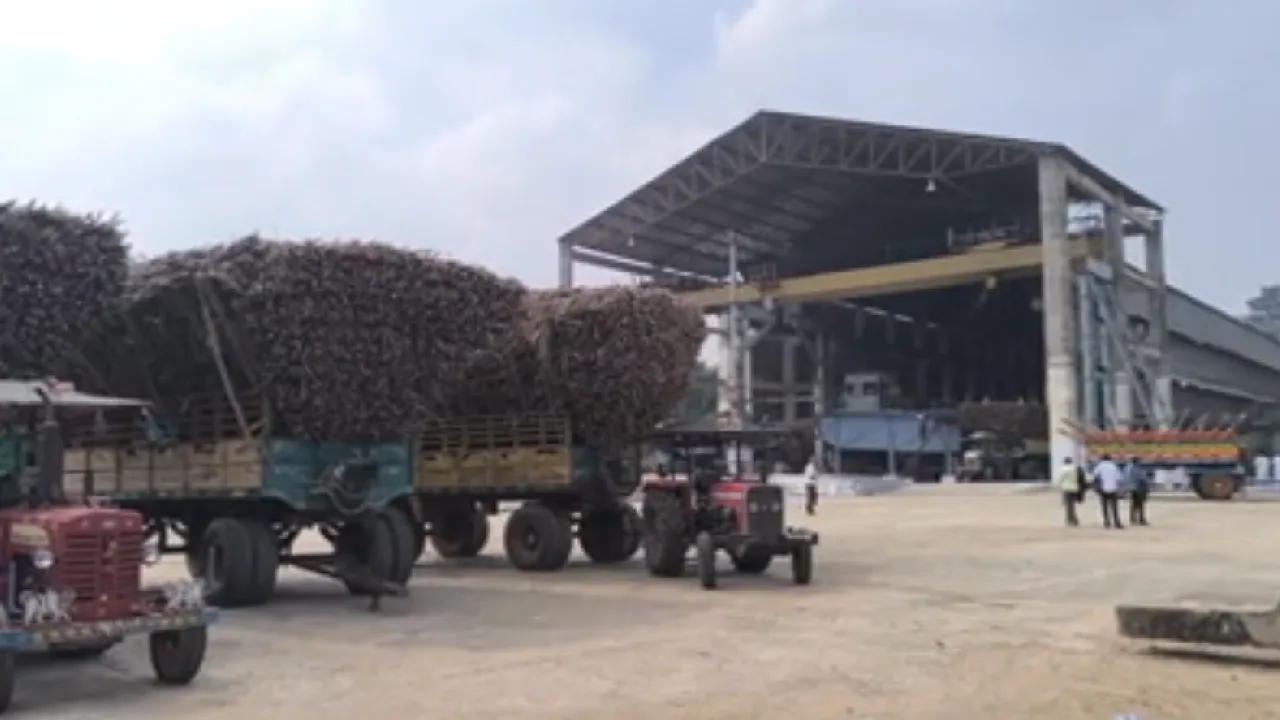 தஞ்சாவூர் : குருங்குளம் அறிஞர் அண்ணா சர்க்கரை ஆலையில் அரவை பணி தொடக்கம்!