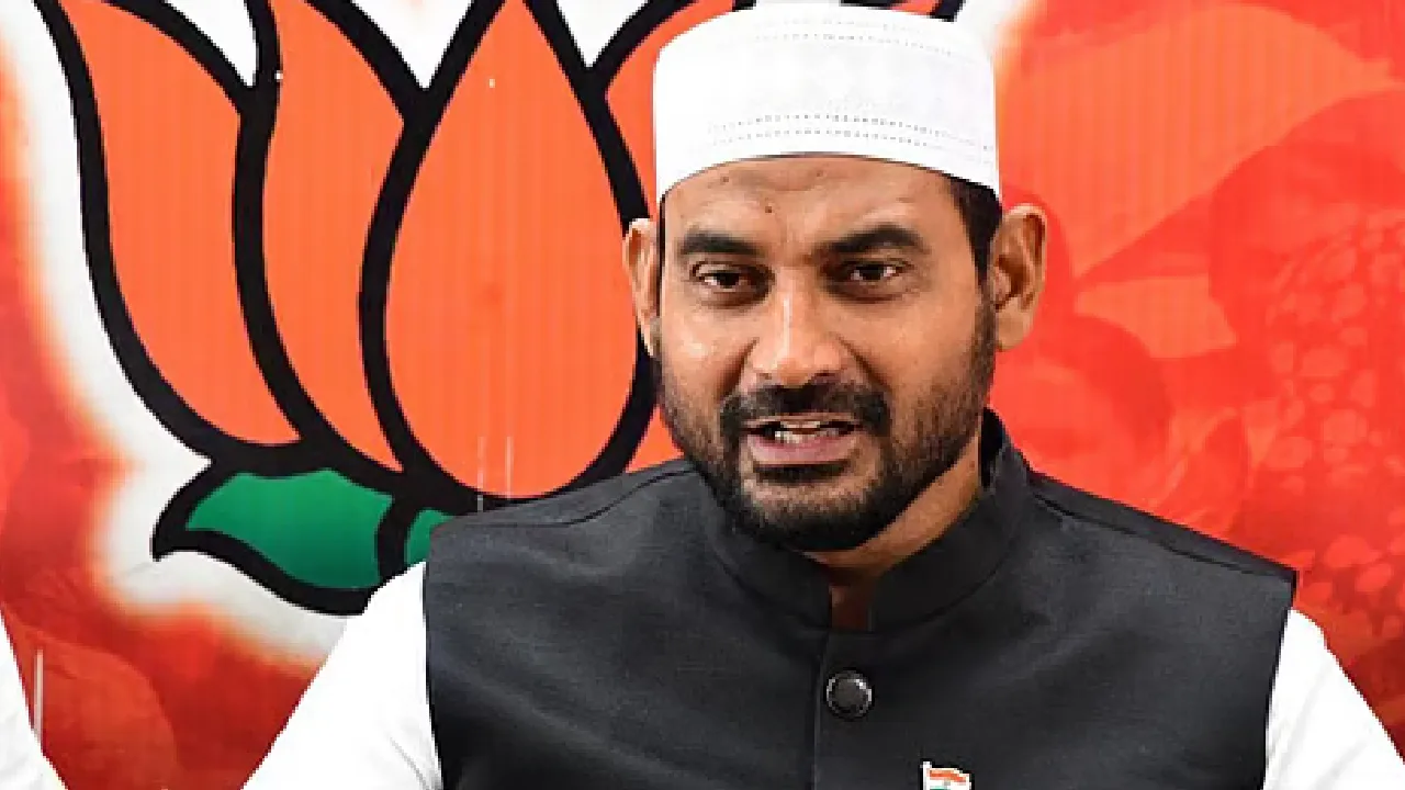 திமுக ஆட்சியை முடிவுக்குக் கொண்டுவர தமிழக மக்கள் பெரியளவில் விழிப்புணர்வு அடைய வேண்டும் – வேலூர் இப்ராஹிம்