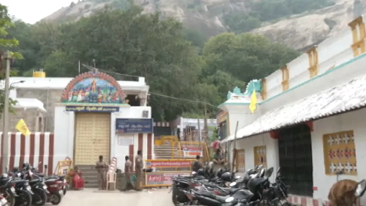 திருப்பரங்குன்றம் மலைக்கோயிலுக்கு செல்ல கட்டுப்பாடுகளுடன் பக்தர்களுக்கு அனுமதி!