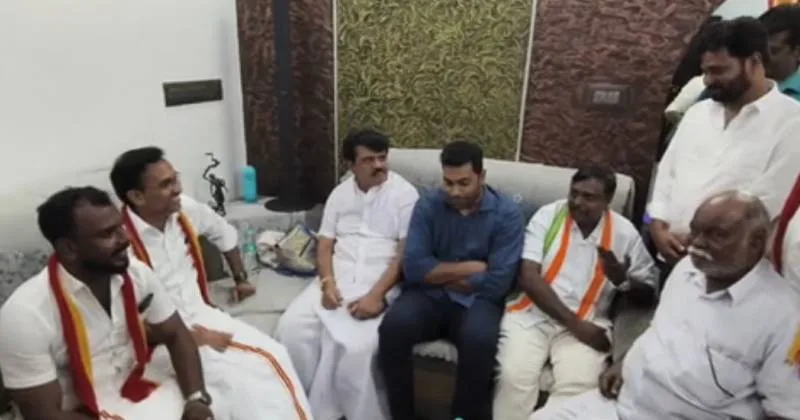 கன்னியாகுமரி அருகே தவெக காங்கிரஸ், நிர்வாகிகள் சந்திப்பு3!