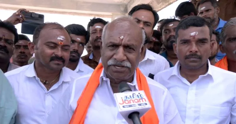 வைகுண்ட ஏகாதசி நாளில் ஸ்ரீரங்கம் கோயில் அறிவித்துள்ள சிறப்பு கட்டண முறையை ரத்து செய்ய வேண்டும் – காடேஸ்வரா சுப்பிரமணியம்