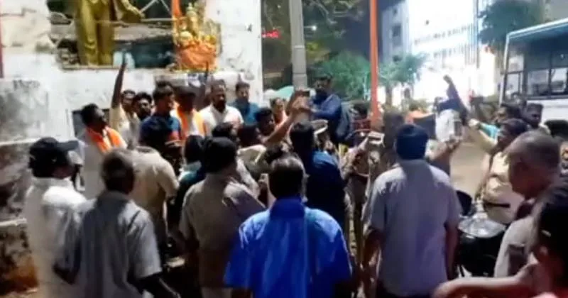 புதுச்சேரி அரசு நிலத்தில் லெனின் சிலை – பாஜக, இந்து முன்னணி எதிர்ப்பு!