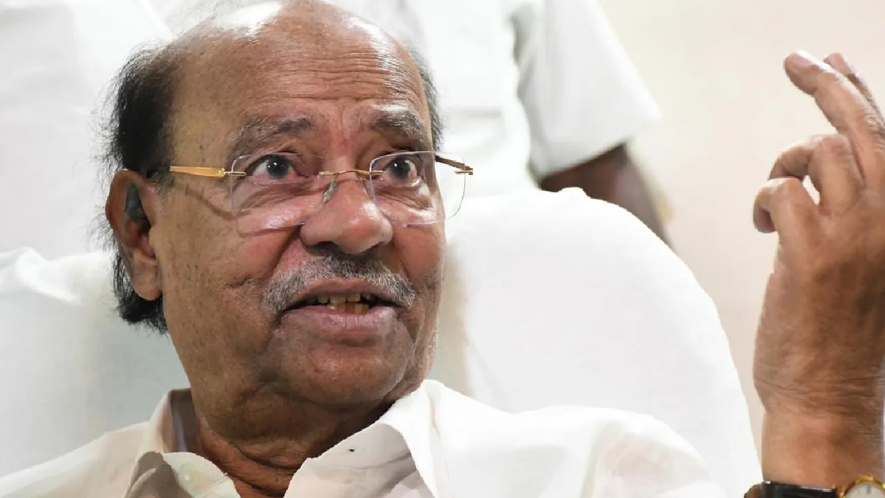 பாமக, அதன் நிறுவனர் ராமதாஸிடமே உள்ளது – ராமதாஸ் தரப்பு விளம்பரம்!