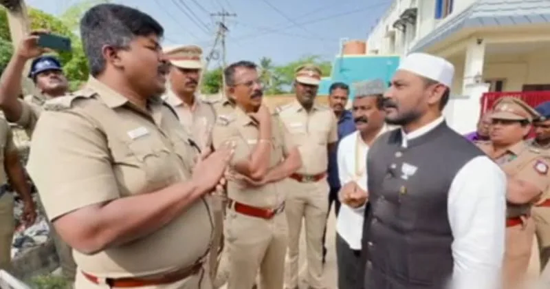 ராணிப்பேட்டையில் வேலூர் இப்ராஹிம் கைது – தொழுகைக்கு சென்ற போது தடுத்து நிறுத்தம்!