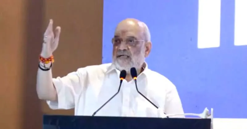 கம்யூனிஸ்ட் இயக்கம் காணாமல் போய்விட்டது,  காங்கிரஸ்  காலம் முடிந்து வருகிறது – அமித் ஷா விமர்சனம்!