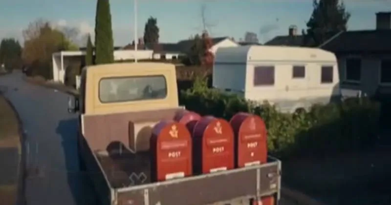 உலகின் முதன்முதலாக அஞ்சல் சேவையை முற்றிலும் நிறுத்தியது டென்மார்க்!