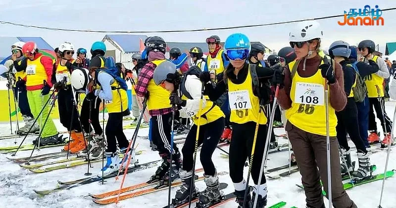 கண்கவர் நிகழ்ச்சிகளுடன் தொடங்கிய கேலோ குளிர்கால விளையாட்டு போட்டி!