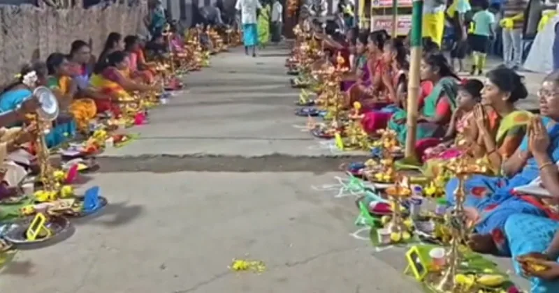 திருப்பரங்குன்றம் மலையில் தீபம் ஏற்ற வலியுறுத்தல் – 108 விளக்கு பூஜை செய்து கிராம மக்கள் வழிபாடு!