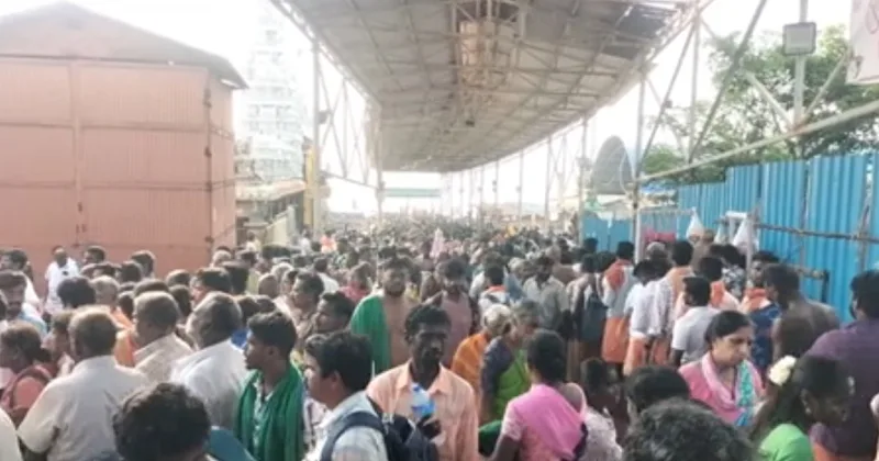கோயில்களில் மணிக்கணக்கில் காத்திருக்கும் பக்தர்கள் – செல்வாக்கை பயன்படுத்தி அத்துமீறும் அதிகார வர்க்கம்!