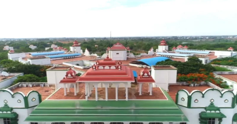 இலவச வீட்டுமனைப் பட்டா திட்டத்தில், ஒரே குடும்பத்தைச் சேர்ந்தவர்கள் பெற்ற 7 பட்டாக்கள் – ஆக்கிரமிப்புகளை அகற்ற நீதிமன்றம் உத்தரவு!