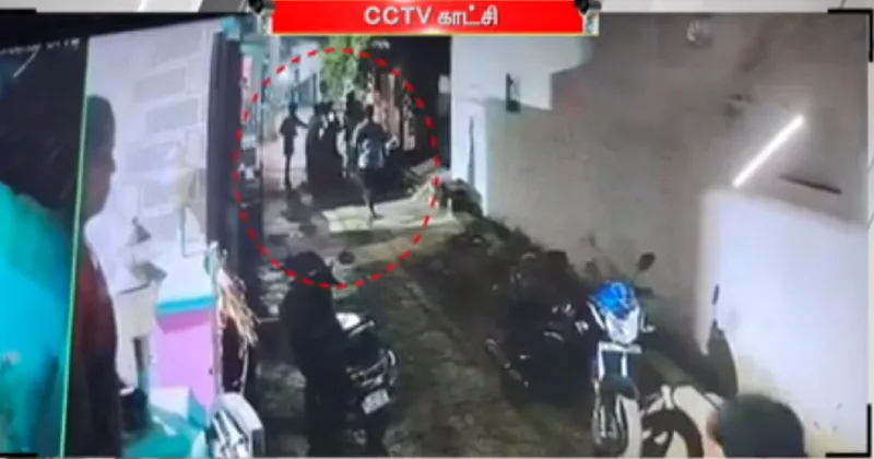 மானாமதுரை அருகே மதுபோதையில் இருசக்கர வாகனத்தில் சென்றவர்கள் மீது கொடூர தாக்குதல்!