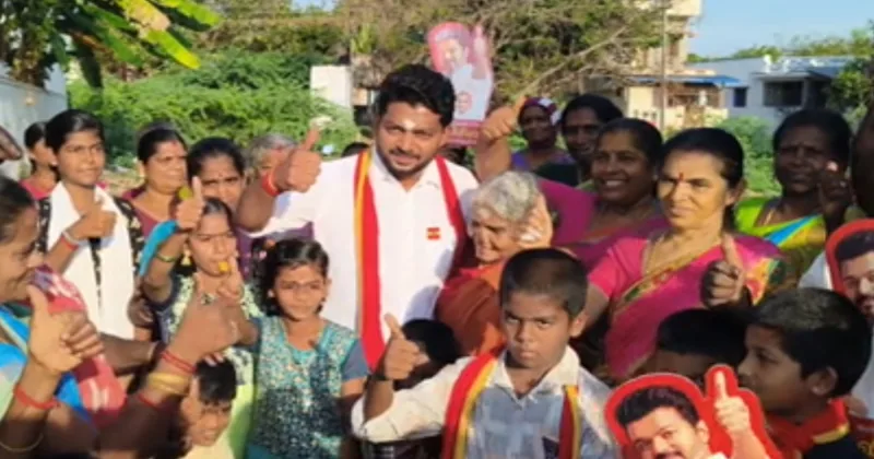 காரைக்குடி தவெக வேட்பாளர் பிரபு சூறாவளி பிரச்சாரம்!