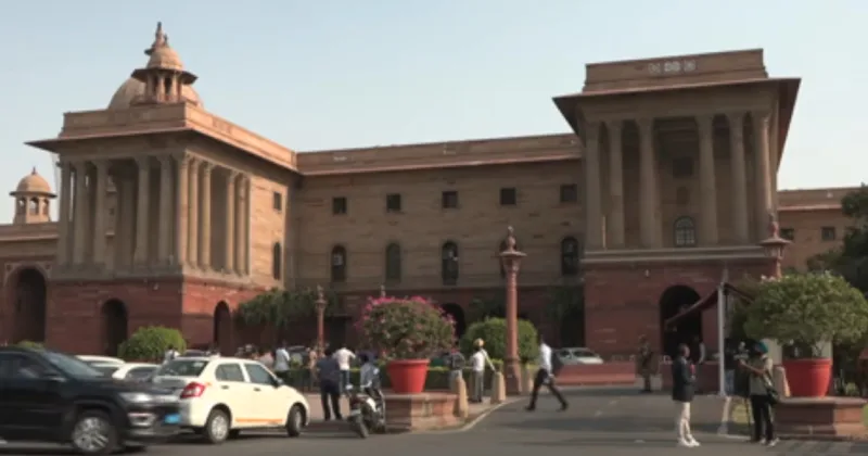 மக்களவை, மாநில சட்டப்பேரவைகளில் மகளிர் இடஒதுக்கீடு அமலுக்கு வந்தது – சட்ட அமைச்சகம்