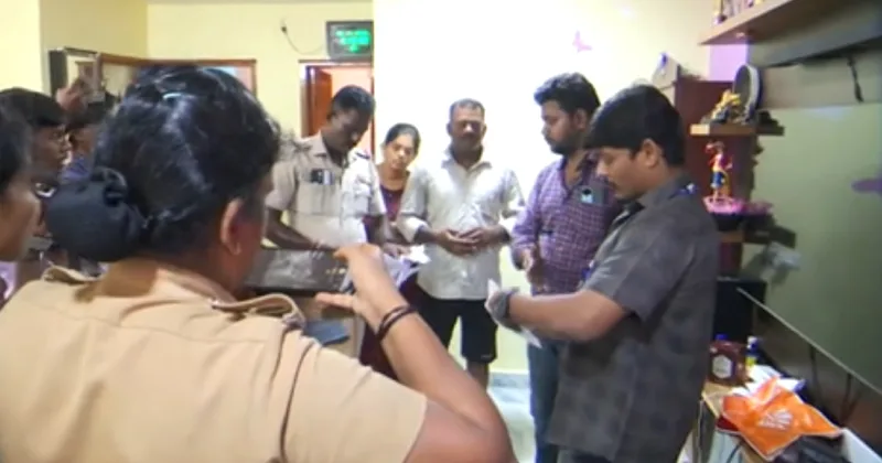 மயிலாப்பூர் தொகுதி திமுக வேட்பாளரின் உதவியாளர் வீட்டில் 79 லட்சம் பறிமுதல் – ரூ. 2 கோடி பணப்பட்டுவாடா செய்ததற்கான ஆவணங்கள் சிக்கின!