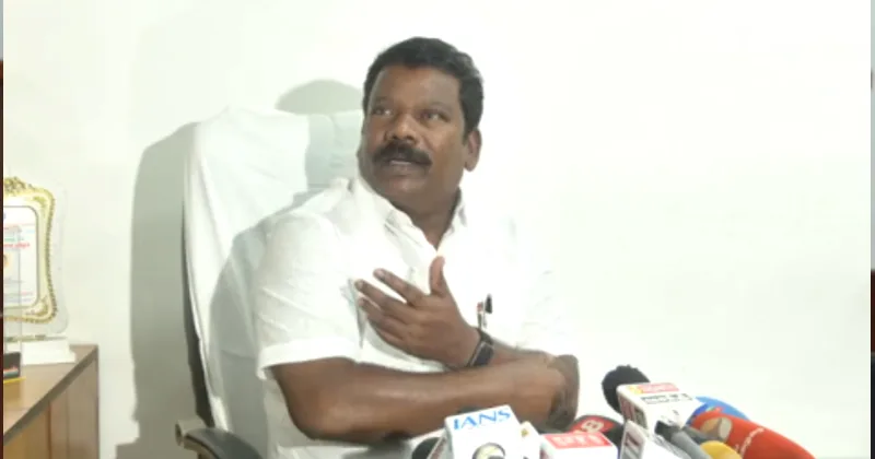 தமிழக காங்கிரஸ் கமிட்டி தலைவர் செல்வப்பெருந்தகையை நீக்கக் கோரி 42 நிர்வாகிகள் டெல்லிக்கு கடிதம்!