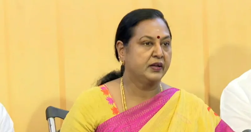 குதிரைப்பேர அரசியல் இல்லை என்பதை முதல்வர் தெளிவுபடுத்த வேண்டும் – பிரேமலதா விஜயகாந்த்