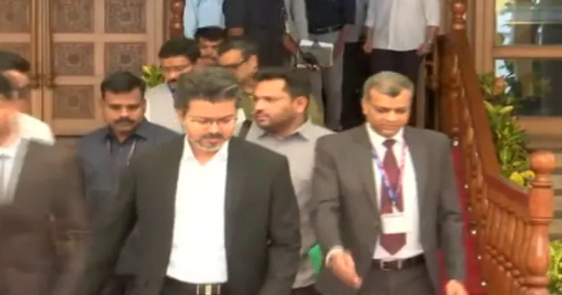 சோனியா, ராகுல் சந்திப்பு ரத்து – தமிழகம் புறப்பட்டார் முதல்வர் விஜய்!