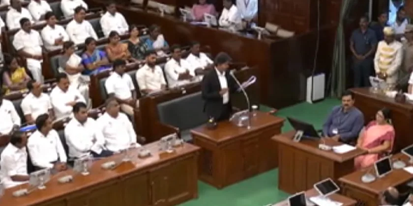 தமிழக அமைச்சரவை நாளை விரிவாக்கம்; புதிதாக 23 அமைச்சர்கள் பதவியேற்கின்றனர்
