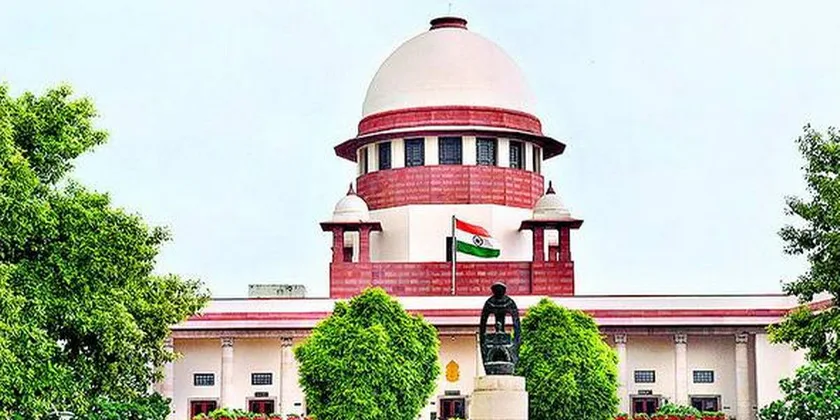 மாவட்டம் தோறும் முதியோர் இல்லங்கள்; மத்திய, மாநில அரசுகள் பதிலளிக்க உச்சநீதிமன்றம் உத்தரவு